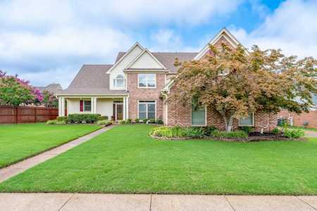 7587 Wintergreen Dr Memphis, TN 38018