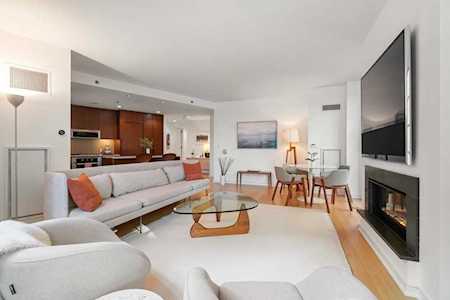 580 Washington #502 Boston, MA 02111