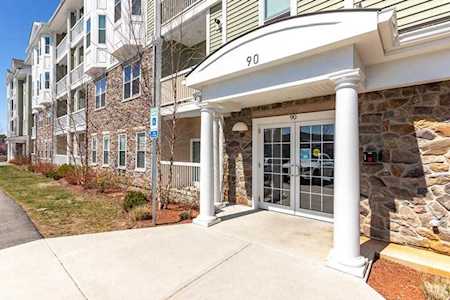 90 Trotter Rd #3311 Weymouth, MA 02190