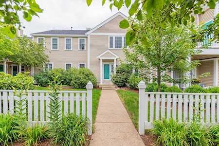 257 Allerton Commons Ln #257 Braintree, MA 02184