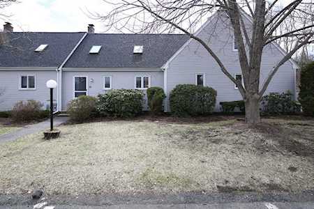 52 Liberty St #I4 Plymouth, MA 02360