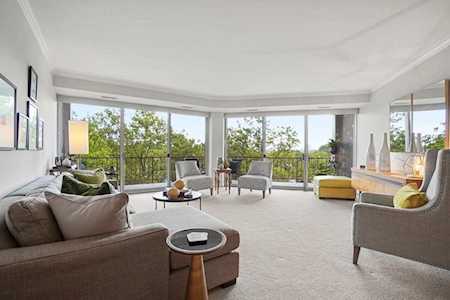 1010 Memorial Drive #4F Cambridge, MA 02138