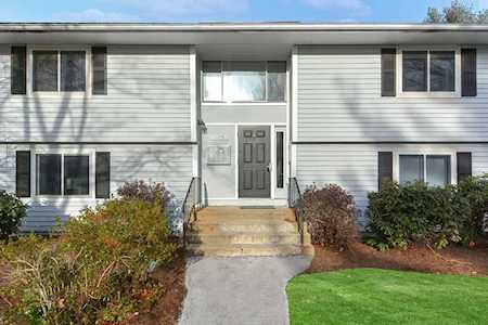 22 Beals Cove Rd #D Hingham, MA 02043