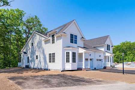 41 Acorn Place #41 Millis, MA 02054