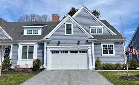 26 Richmond Lane #26 Framingham, MA 01701