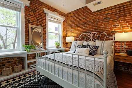 182 Cottage St #201 Boston, MA 02128