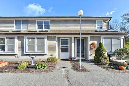 4 Goldenrod Court #4 Grafton, MA 01560