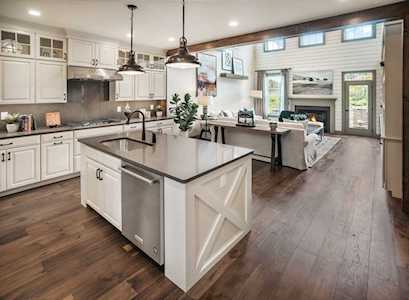 37 Charles Way #0215 Millis, MA 02054