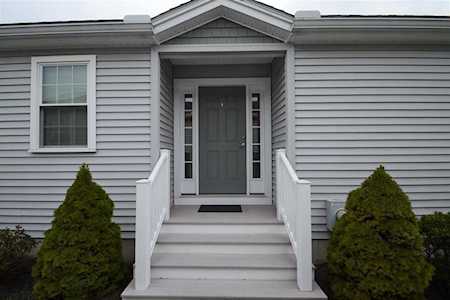 714 Farm Rd #714 Marlborough, MA 01752