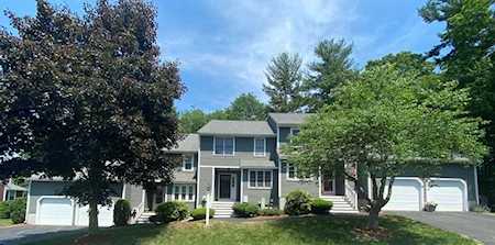 219 Laurelwood Dr #219 Hopedale, MA 01747
