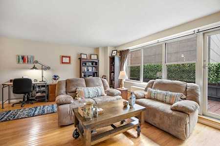 151 Tremont St #6C Boston, MA 02111