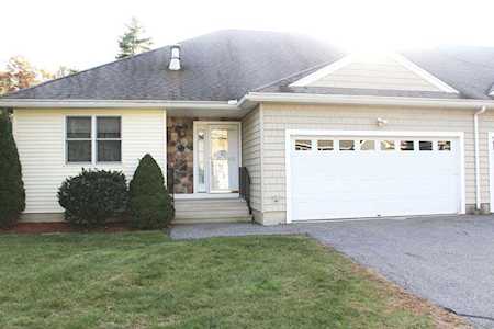 17 Edward Street #17 Leicester, MA 01524