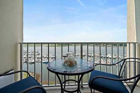 200 Cove Way #812 Quincy, MA 02169