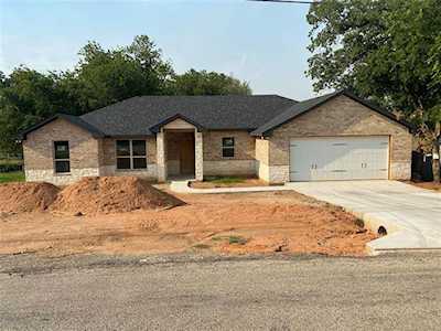 4107 N Chisholm Drive Granbury, TX 76048