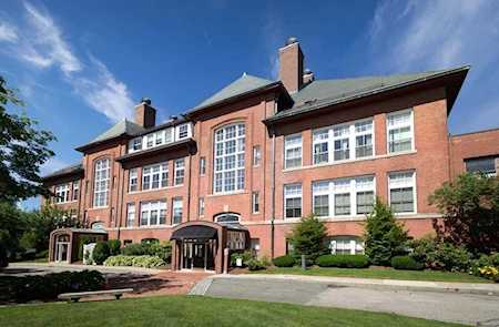 51 Pettee St #36 Newton, MA 02464