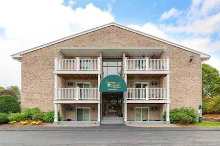 200 Manning St #14C Hudson, MA 01749