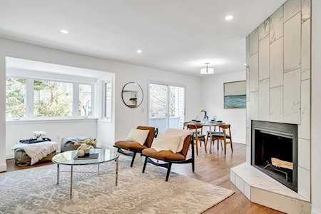 109A Centre Street #109A Brookline, MA 02446