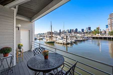 52 Constellation Wharf #52 Boston, MA 02129