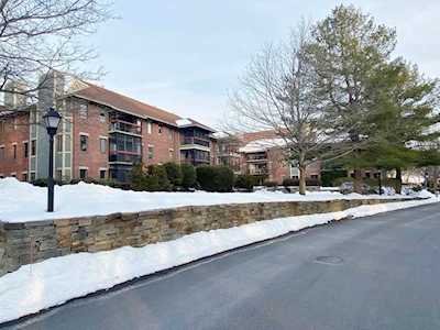 770 Salisbury St #517 Worcester, MA 01609