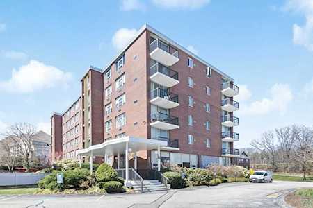 20 Hammond Pond Pkwy #507 Newton, MA 02467