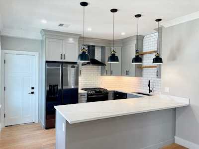 640 Adams St #3 Boston, MA 02122
