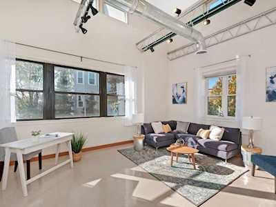 93 Harvey #4 Cambridge, MA 02140
