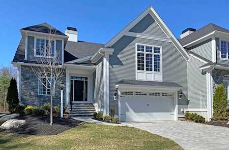 8 Robert Drive #2-4 Andover, MA 01810