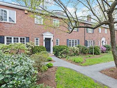 16 Still Street #22 Brookline, MA 02446