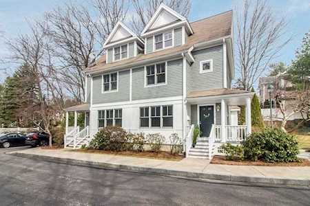 94 Christina St #B Newton, MA 02461