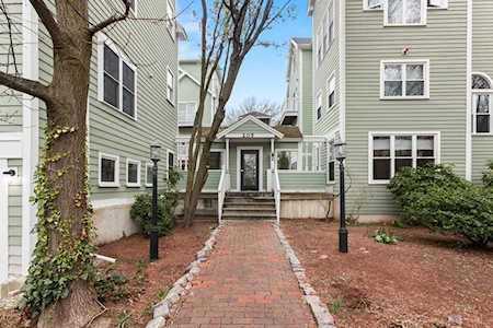 205 Richdale Ave #A-10 Cambridge, MA 02140