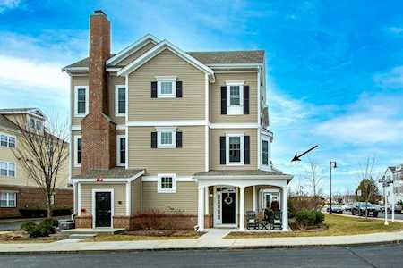 111 Hms Stayner Dr #111 Hingham, MA 02043
