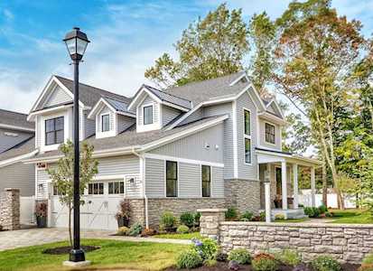67 Rowell Lane #67 Middleton, MA 01949