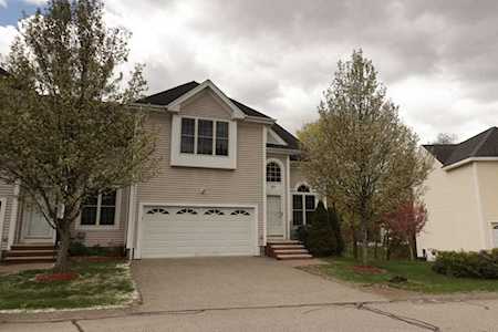 57 Knowlton Cir #57 Upton, MA 01568