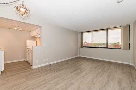 70 Southbridge Street #815 Worcester, MA 01608