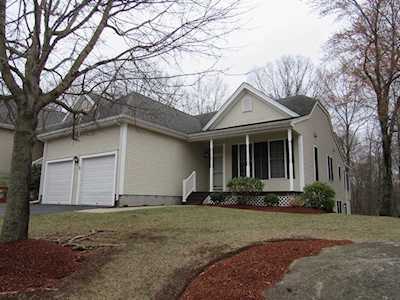 12 Summerfield Dr #24 Grafton, MA 01560