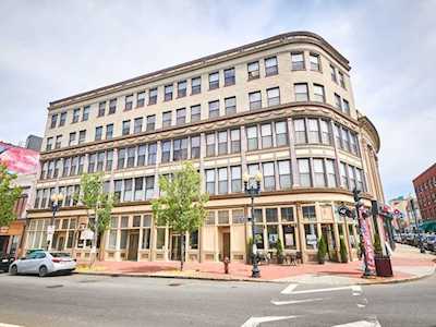 7 Central Sq #303 Lynn, MA 01901