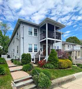 30 Sterling Rd #3 Waltham, MA 02451
