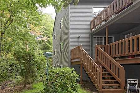 11 Voyagers Ln #11 Ashland, MA 01721