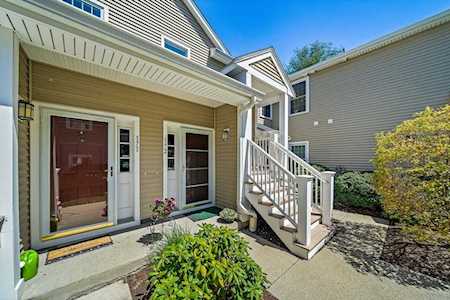 171 Tyson Commons Ln #171 Braintree, MA 02184