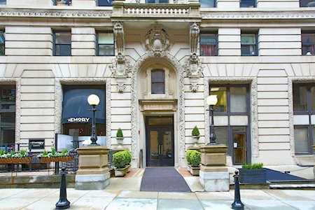 21 Beacon Street #3i Boston, MA 02108