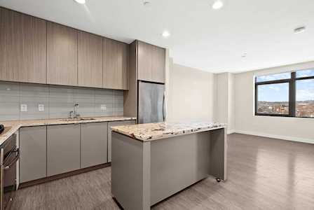 80-82 Fenwood Rd #811 Boston, MA 02115