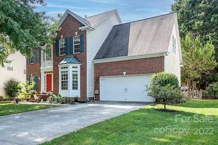 121 Biscayne Ct Mooresville, NC 28117