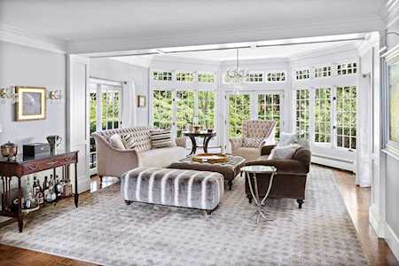 20 Woodholm Rd Manchester, MA 01944