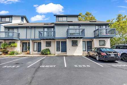 504 30th Ave. N #16 Myrtle Beach, SC 29577