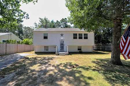 31 Winchester Dr Falmouth, MA 02536