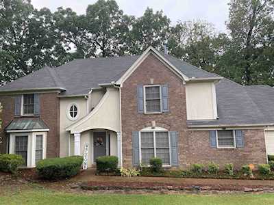 8819 Bredbury Cv Memphis, TN 38016