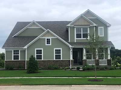 768 Redmond Place Elgin, IL 60124