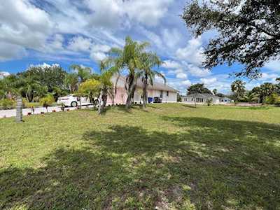 18885 N 41st Road The Acreage, FL 33470