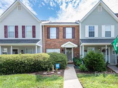 8238 Golf Ridge Dr Charlotte, NC 28277