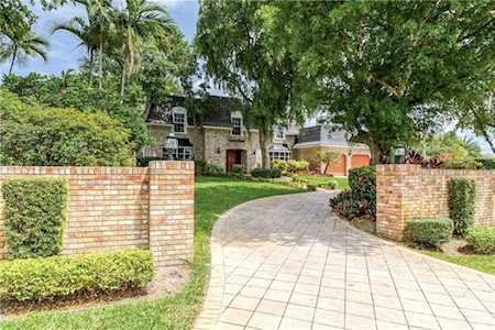 4312 NE 22nd Ave Fort Lauderdale, FL 33308